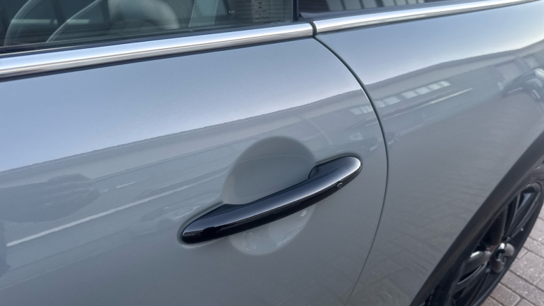 MINI Hatchback 1.5 Cooper Sport 3dr Petrol Hatchback